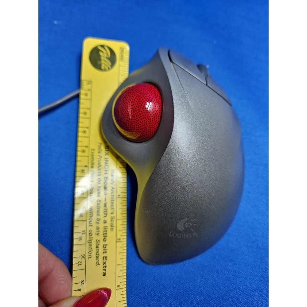Logitech TrackMan Wheel Wired Mouse Optical T-BB18 804360-1000 TESTED WORKS